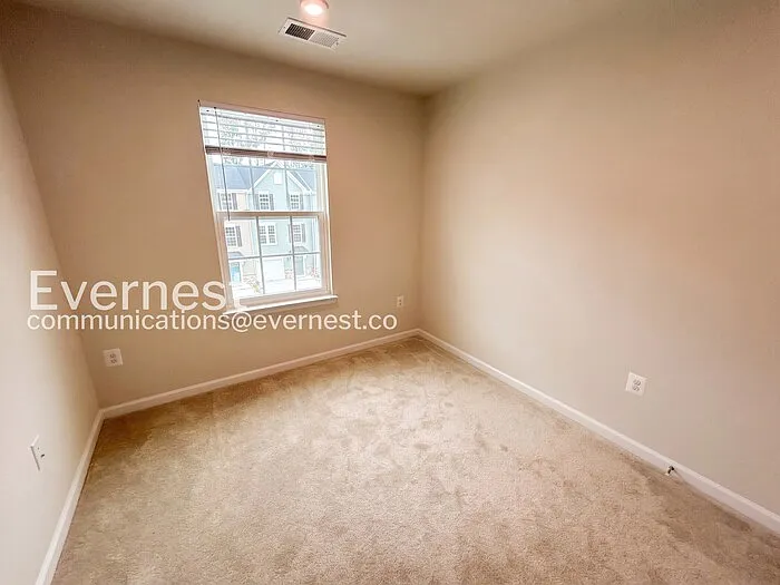 8808 Stevenson Ln — Photo 15