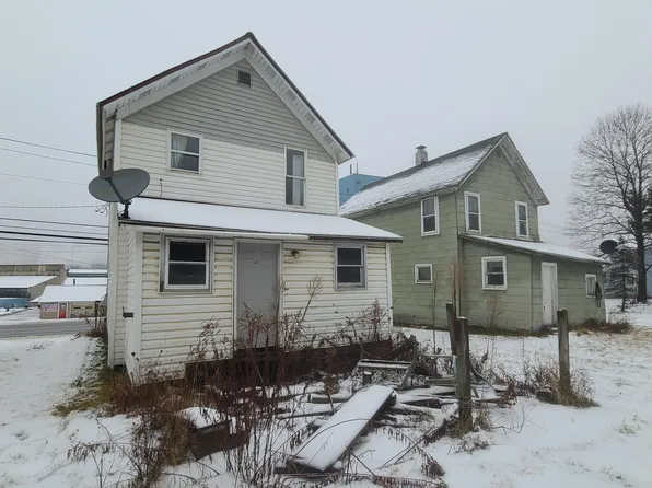 742 Brusselles St, Saint Marys, PA 15857