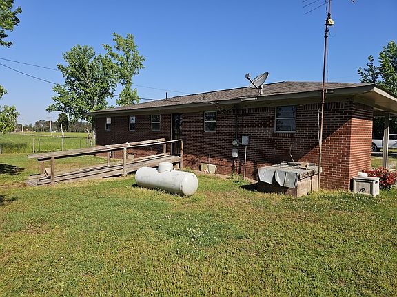 5th image of 60016 George Pearce Rd