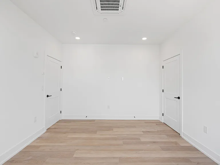 1801 N 2nd St #204 — Photo 17