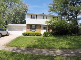 9 Moraine Ter, Dekalb, IL 60115