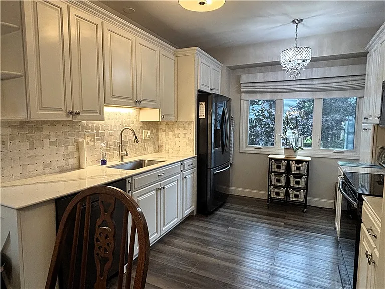 346 Frederick Douglass St — Photo 7