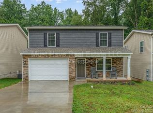 1328 26th Ave NE, Hickory, NC 28601