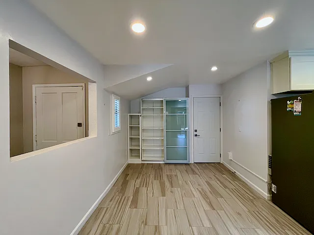 3 bed, 1392 sqft, $4,000 — Photo 4