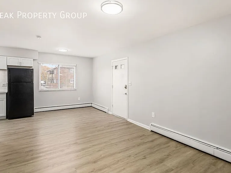 639 Riverview Dr #3 — Photo 6