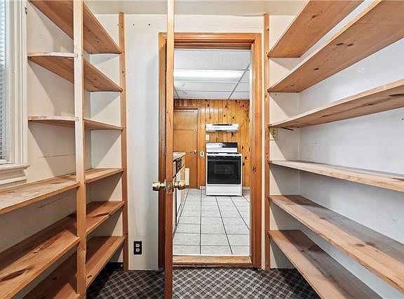 5th image of 65 N Tremont St