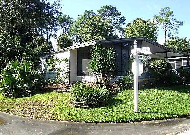 1st image of 44 Highland Falls Dr