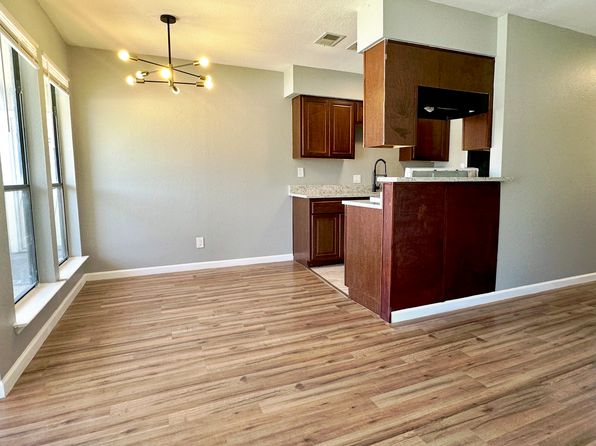 147 Allencrest Dr APT D