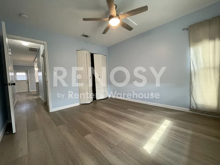 110 Gloucester Blvd #110 — Photo 3