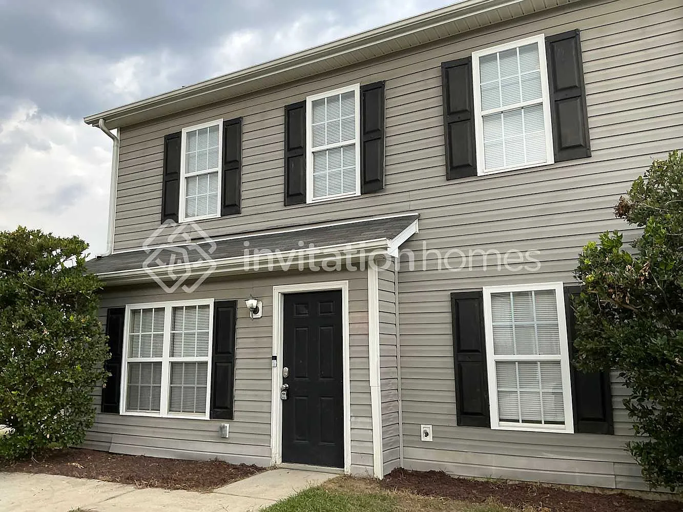 1046 Brianna Way Charlotte, NC 28217 — Photo 1