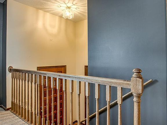 2nd image of 5205 Aspen Dr