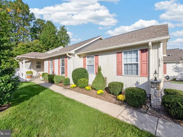 1515 N Hunting Horn Turn, Glen Mills, PA 19342