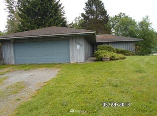 1902 Roosevelt Ave, Mount Vernon, WA 98273