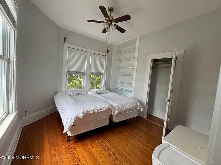 64 Hollywood Ave — Photo 17
