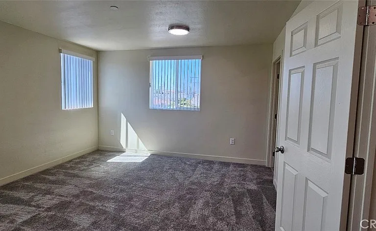 3839 Woodlawn Ave #1/2 — Photo 2