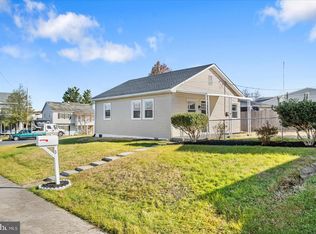 3 Right Elevator Dr, Middle River, MD 21220