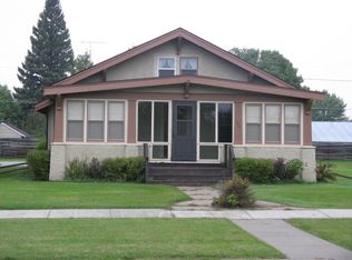 300 Windom St, Drayton, ND 58225