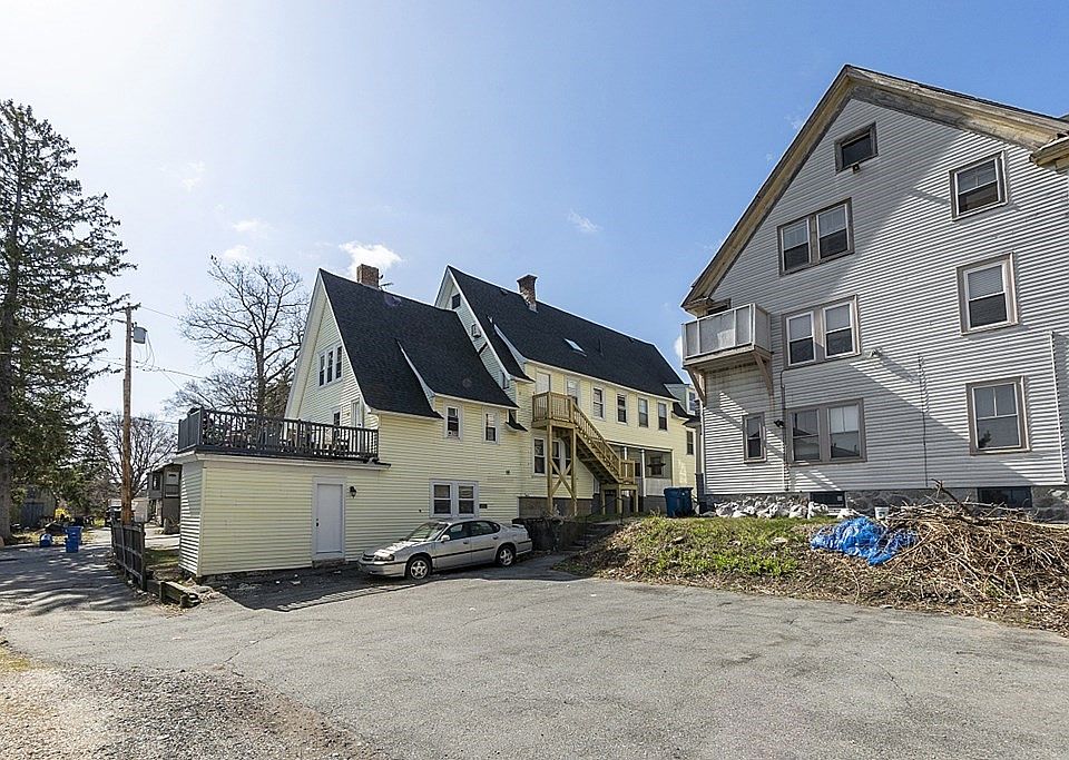 169 Ferry St Lawrence, MA, 01841 Apartments for Rent Zillow