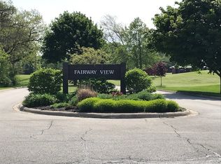 1620 W Meadowlark Dr, Pontiac, IL 61764