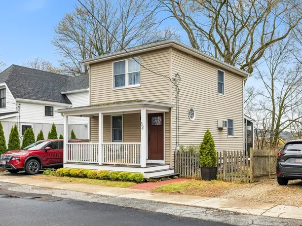 32 Clark St, Winchester, MA 01890