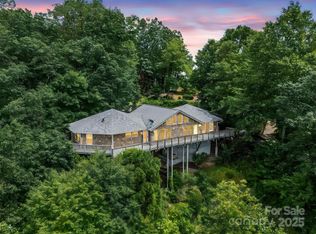 698 Youngs Mountain Dr, Lake Lure, NC 28746