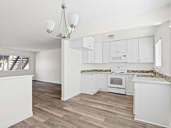 5th image of 21112 Ladeene Ave APT B