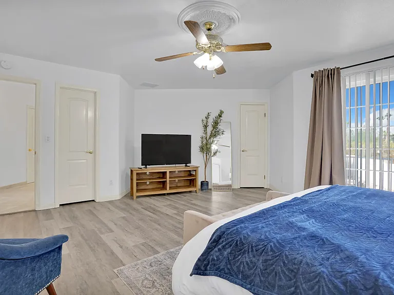 2666 N Girasol Ave — Photo 25