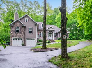 174 Minortown Rd, Woodbury, CT 06798