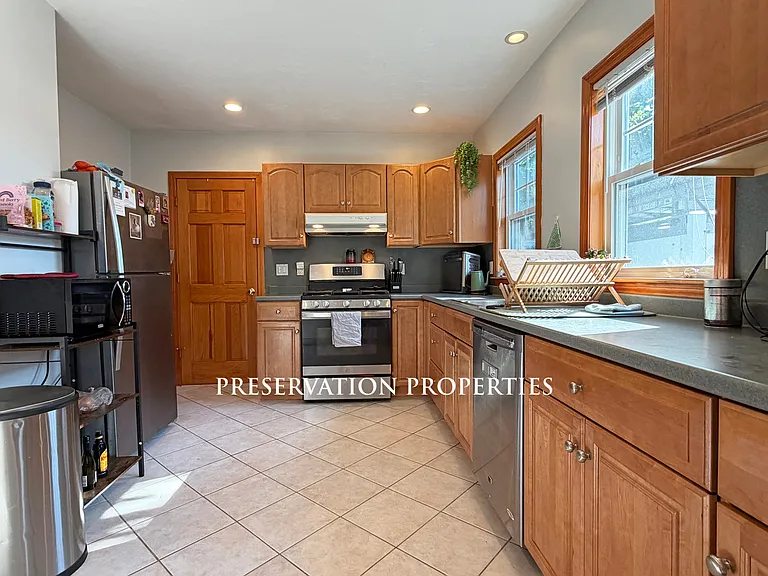 19 Milton Ave — Photo 7