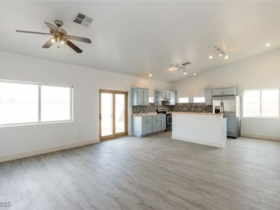2128 La Salle St, Las Vegas, NV, 89106
