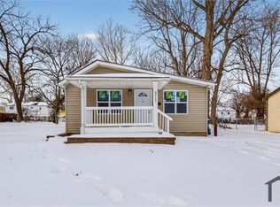 6315 Jackson Ave, Saint Louis, MO 63134