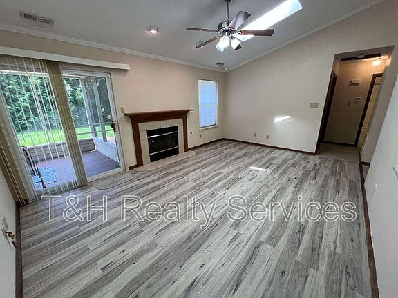 2nd image of 4 Village Pkwy