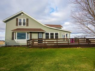 3650 Harts Mill Rd, Clinton, IA 52732