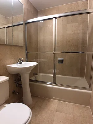 Rented by Highline Residential | media 8