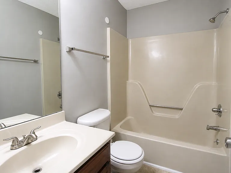 1000 Brown Ave — Photo 14