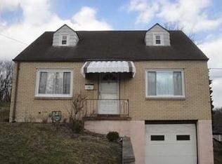 921 Edward Dr, Pittsburgh, PA