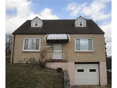 921 Edward Dr photo 1