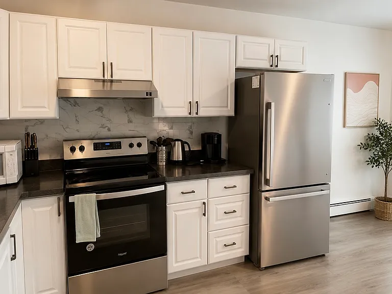 4011 Turnagain Blvd E #1 — Photo 2