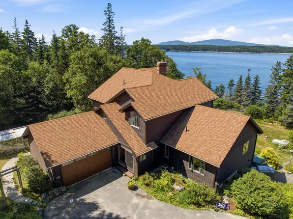 29 Loons Call, Winter Harbor, ME 04693