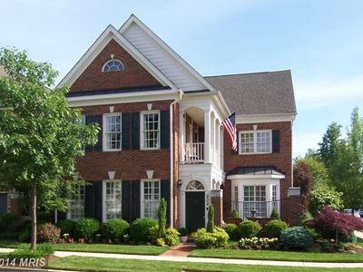 902 Oak Knoll Ter, Rockville, MD, 20850