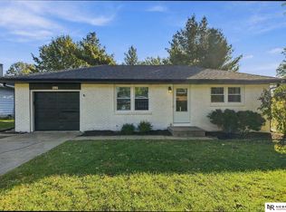 4112 S 20th St, Lincoln, NE 68502