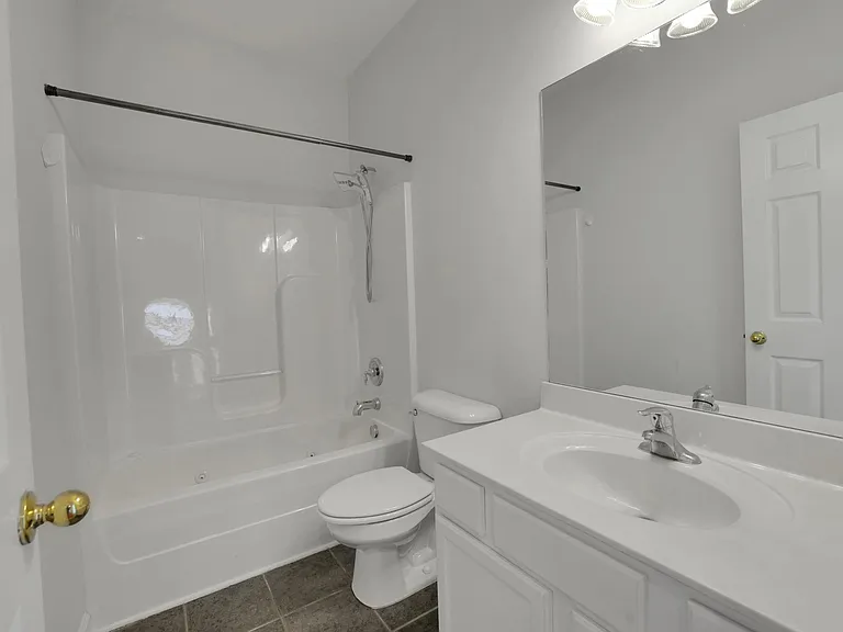 1302 Liberty Pike — Photo 28
