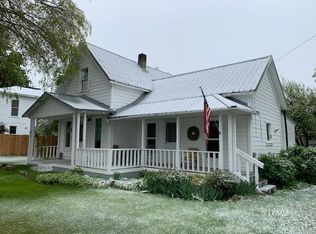 11244 Highway 395, New Pine Creek, OR 97635