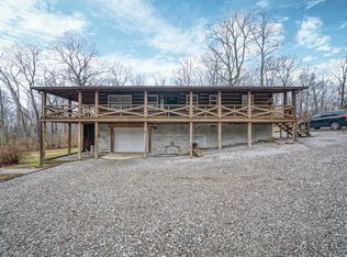 78 Hillside Ln, Crab Orchard, TN 37723