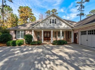 1110 Parrotts Cove Rd, Greensboro, GA 30642