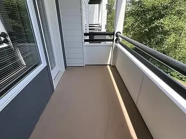 Lake Drive Apartments