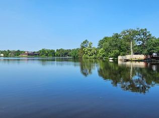 31 Club House Dr, Franklinville, NJ 08322