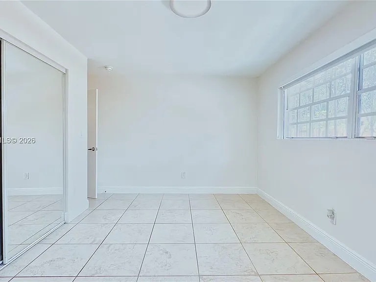 286 NW 39th St #288 — Photo 9