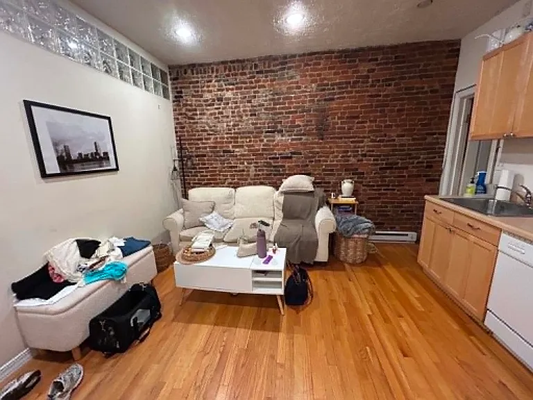 40 Anderson St #2 — Photo 10