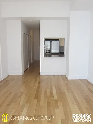 Rented by RE/MAX Midtown | media 2